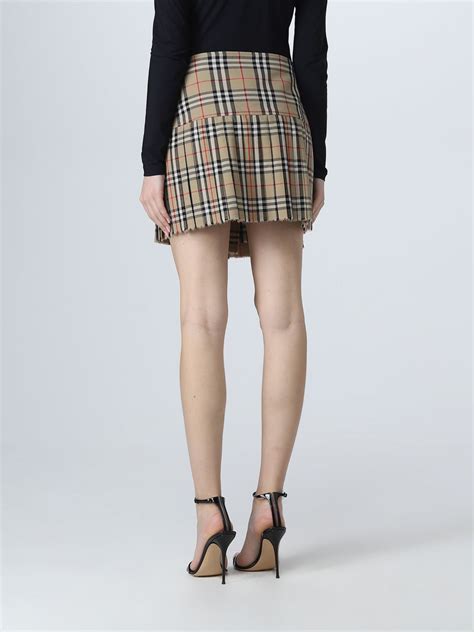 burberry mini skirt how much|burberry skirt size 25.